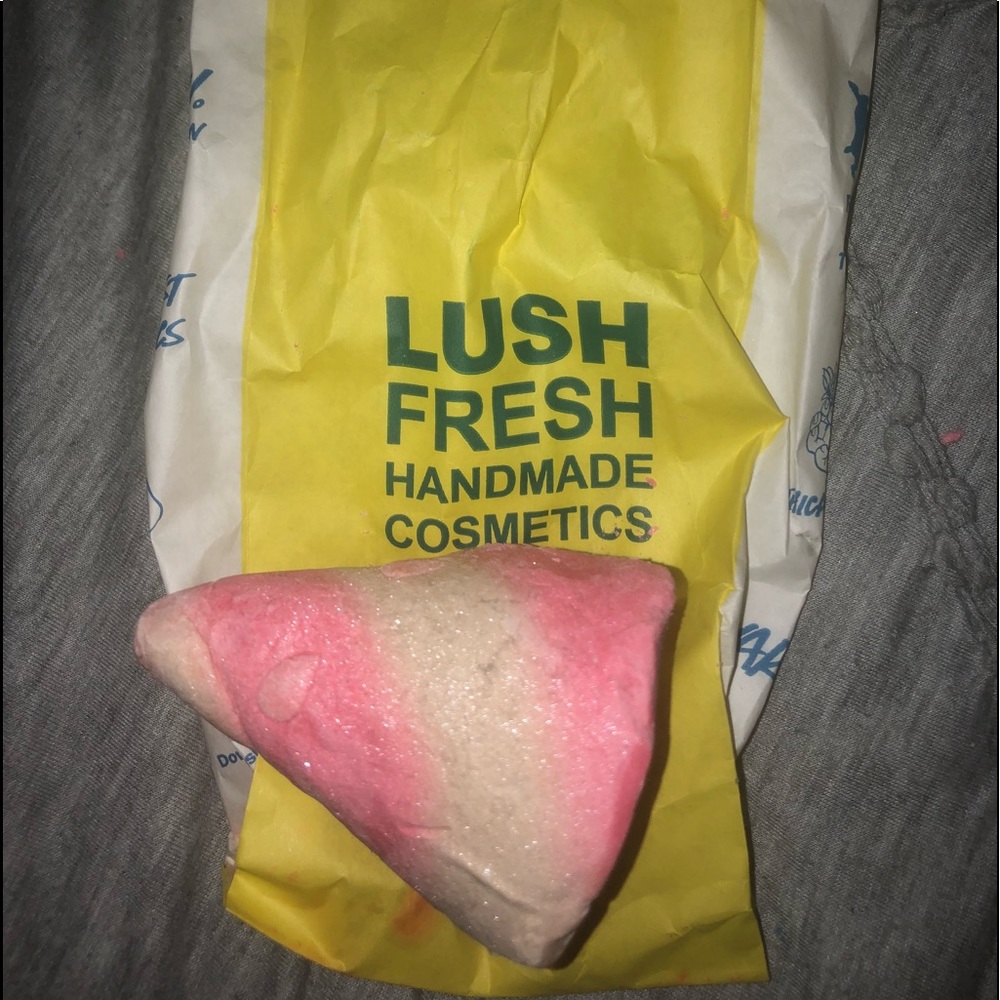 Bath Bomb
